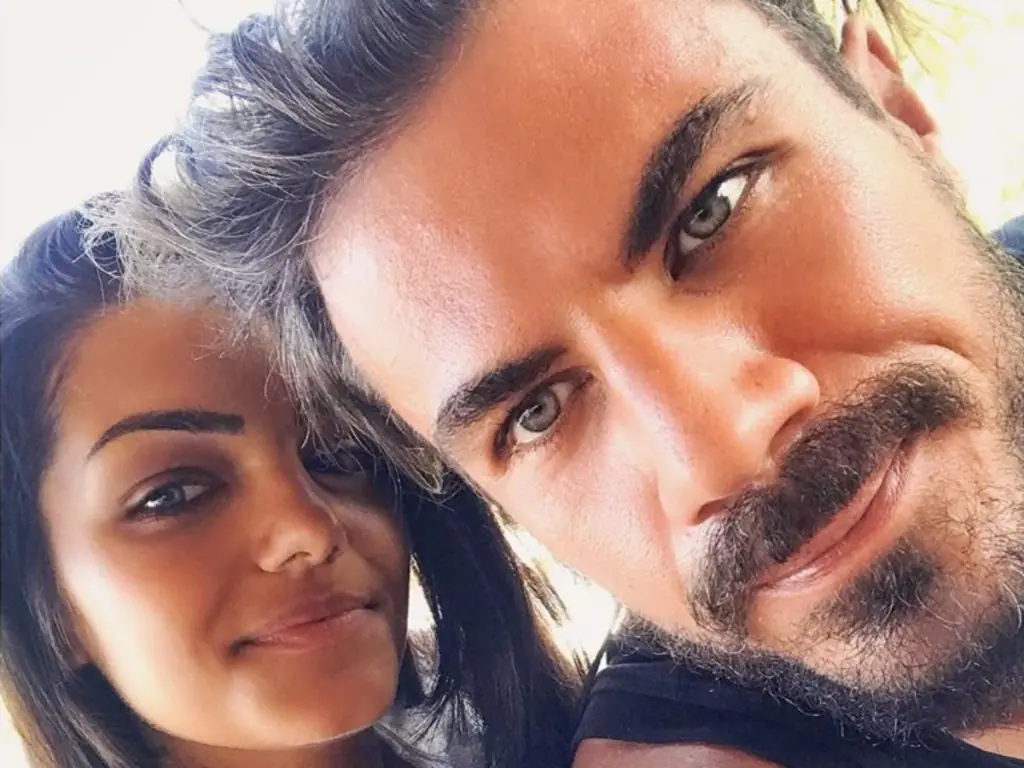 Η γλυκιά φωτογραφία του Άκη Πετρετζίκη με τον γιο του λίγο πριν τον γάμο του (pic)