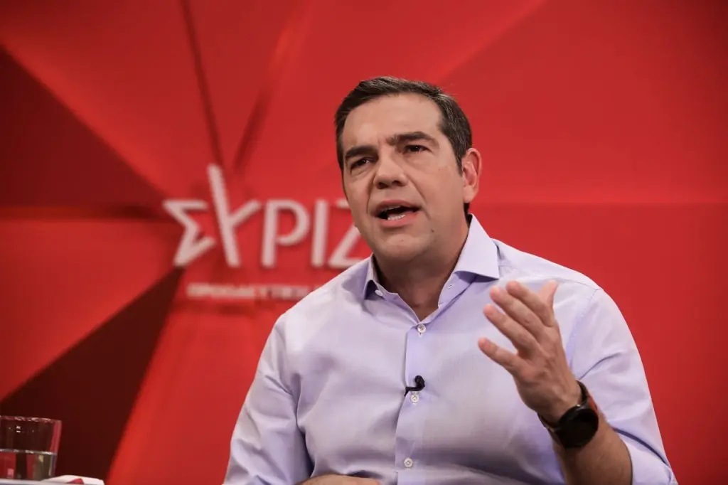 Ο Αλέξης Τσίπρας λέει “ναι” στις παρελάσεις παρουσία κόσμου!