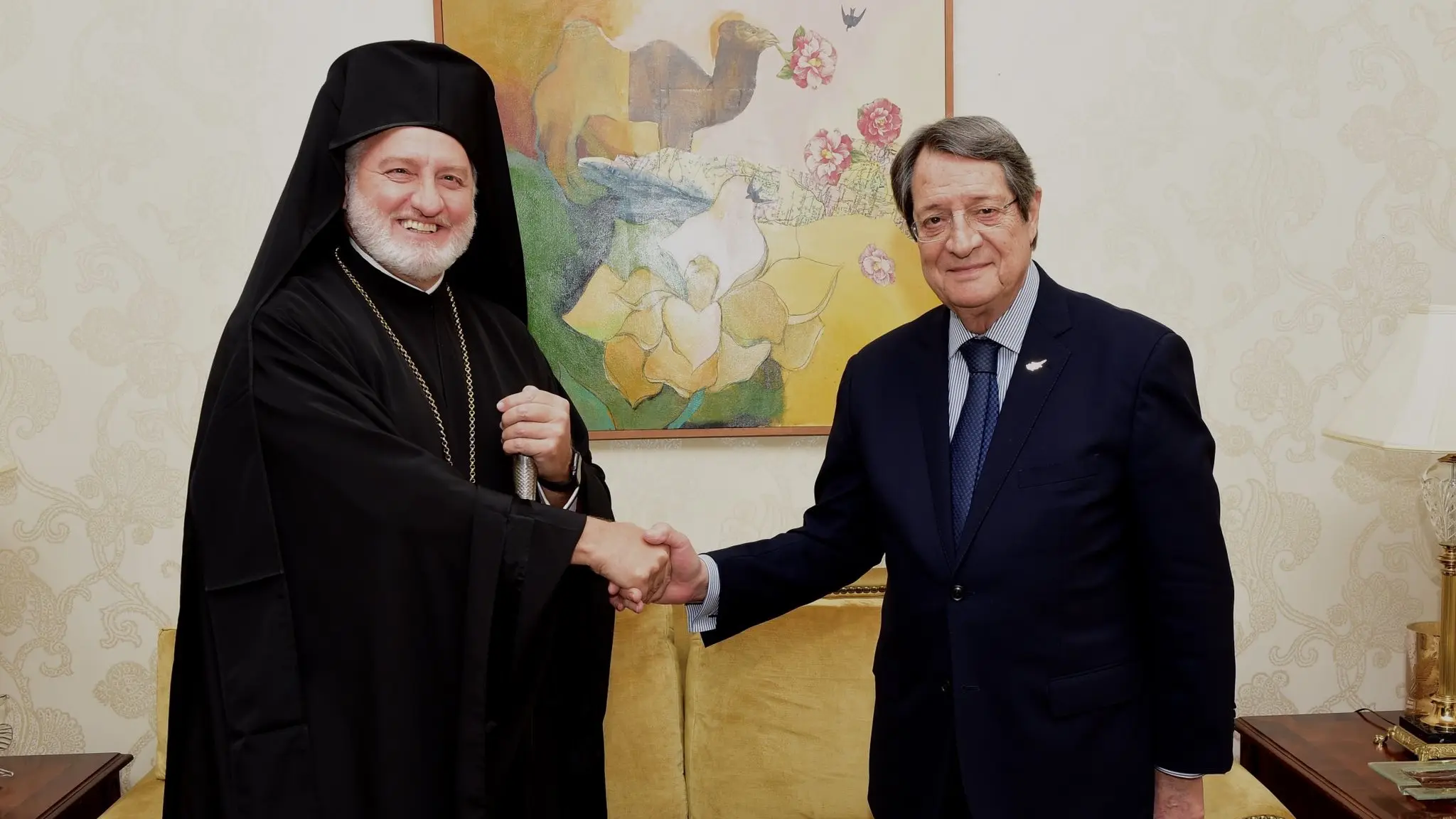 Συναντήθηκε και με τον Αναστασιάδη ο Αρχιεπίσκοπος Ελπιδοφόρος – “Το θέμα έληξε” (vid)