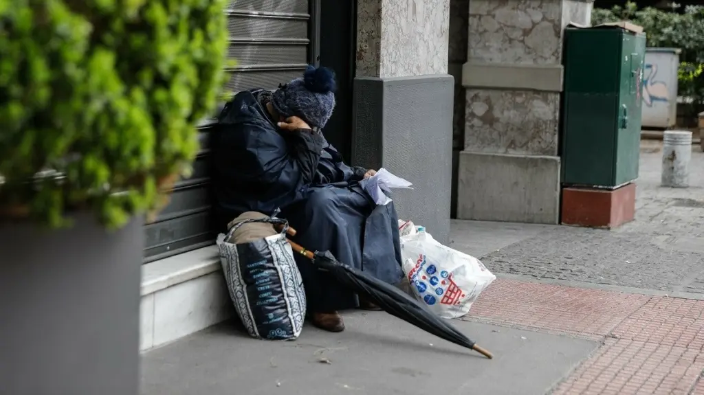 Δραματικές εκτιμήσεις της ΕΛΣΤΑΤ – Ο μέσος Έλληνας αδυνατεί να καλύψει ανάγκες 395 ευρώ