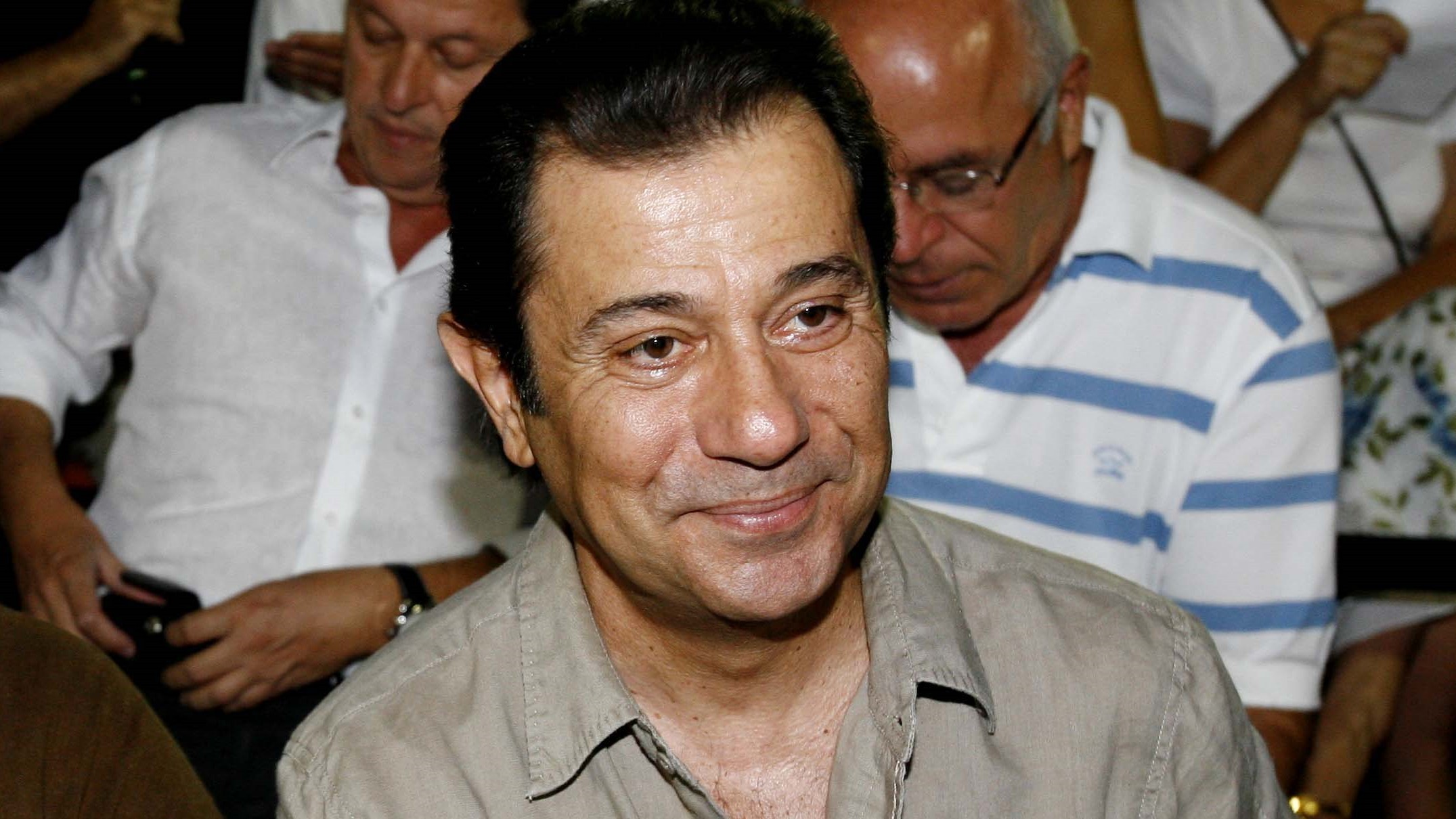 Δύσκολες ώρες για τον σπουδαίο ηθοποιό Δάνη Κατρανίδη – Τα νεότερα για την υγεία του
