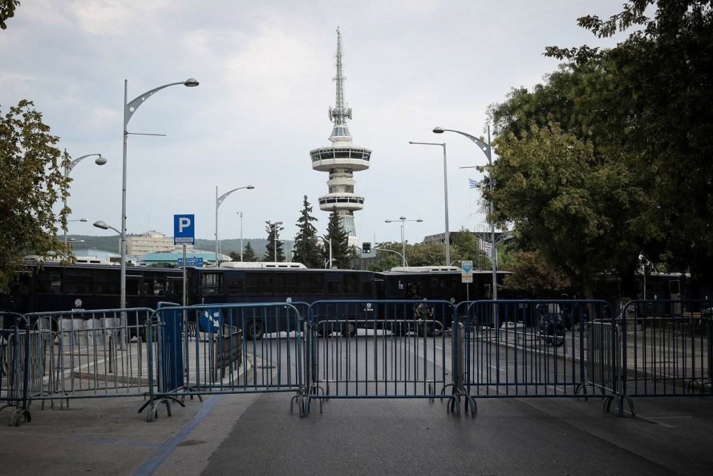 “Αστακός” η Θεσσαλονίκη για τη ΔΕΘ – Το σχέδιο του “τριπλού κλοιού” και ο φόβος των αντιεμβολιαστών (vid)