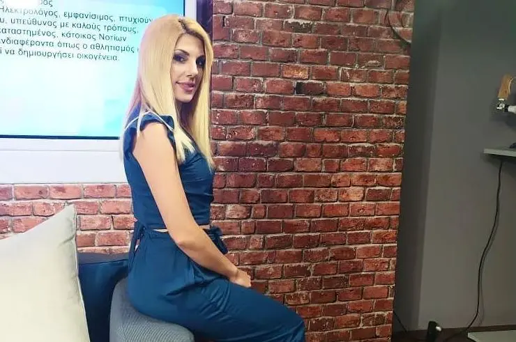 “Έχει καταστραφεί η ζωή της” λέει η μητέρα της Πολυχρονοπούλου – Γιατί άργησε να ανοίξει την πόρτα το μοντέλο