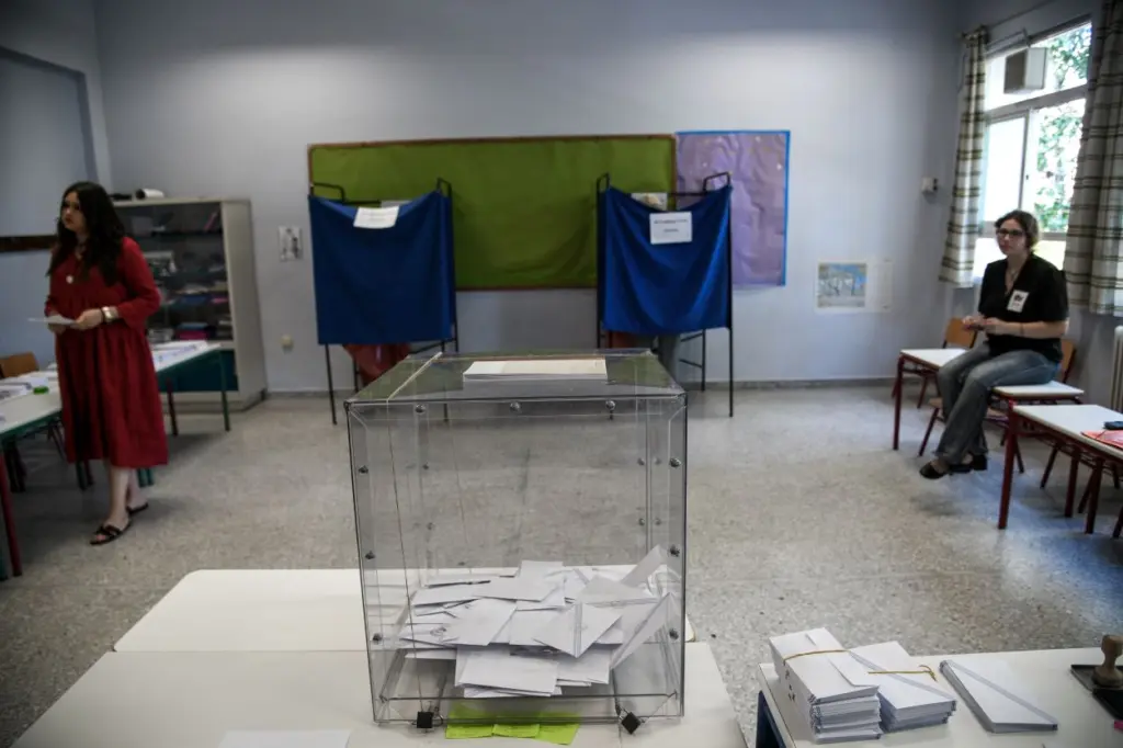Παραμένει διψήφιο το προβάδισμα της Νέας Δημοκρατίας – Δημοσκόπηση “μήνυμα” μετά τη ΔΕΘ