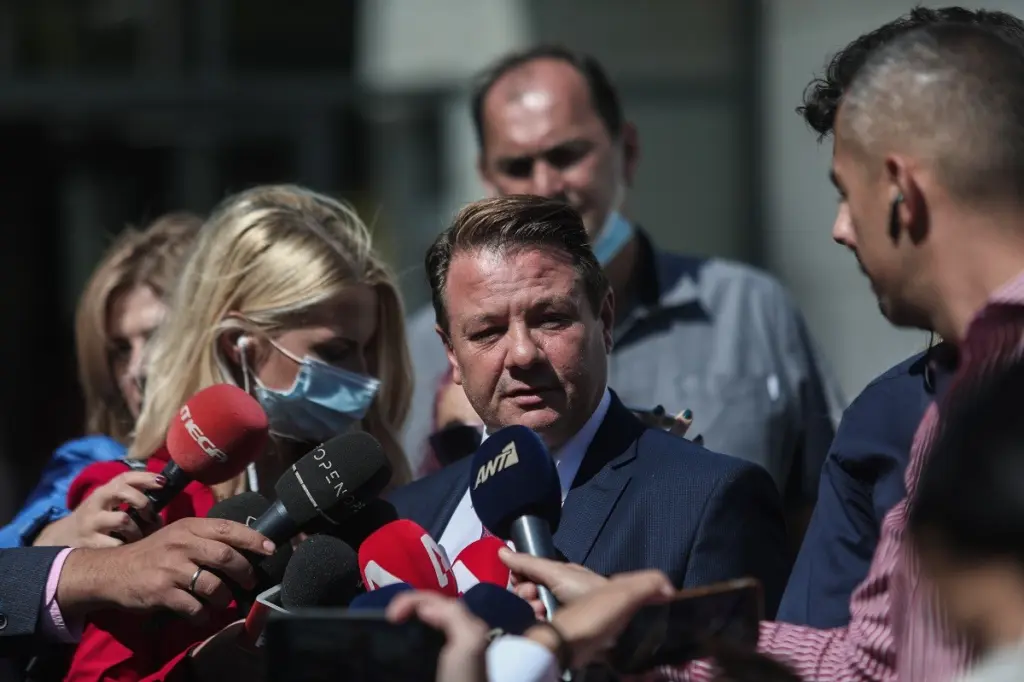 Αποκάλυψη Λύτρα – “Με απειλούσαν ότι αν αναλάβω την Ιωάννα θα μου ρίξουν κι εμένα βιτριόλι”