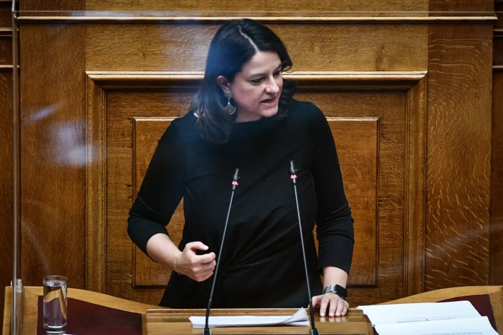 Κεραμέως για δολοφονία στη Ρόδο – “Όλα ξεκινούν από την Παιδεία, το σχολείο, την οικογένεια, την κοινωνία”