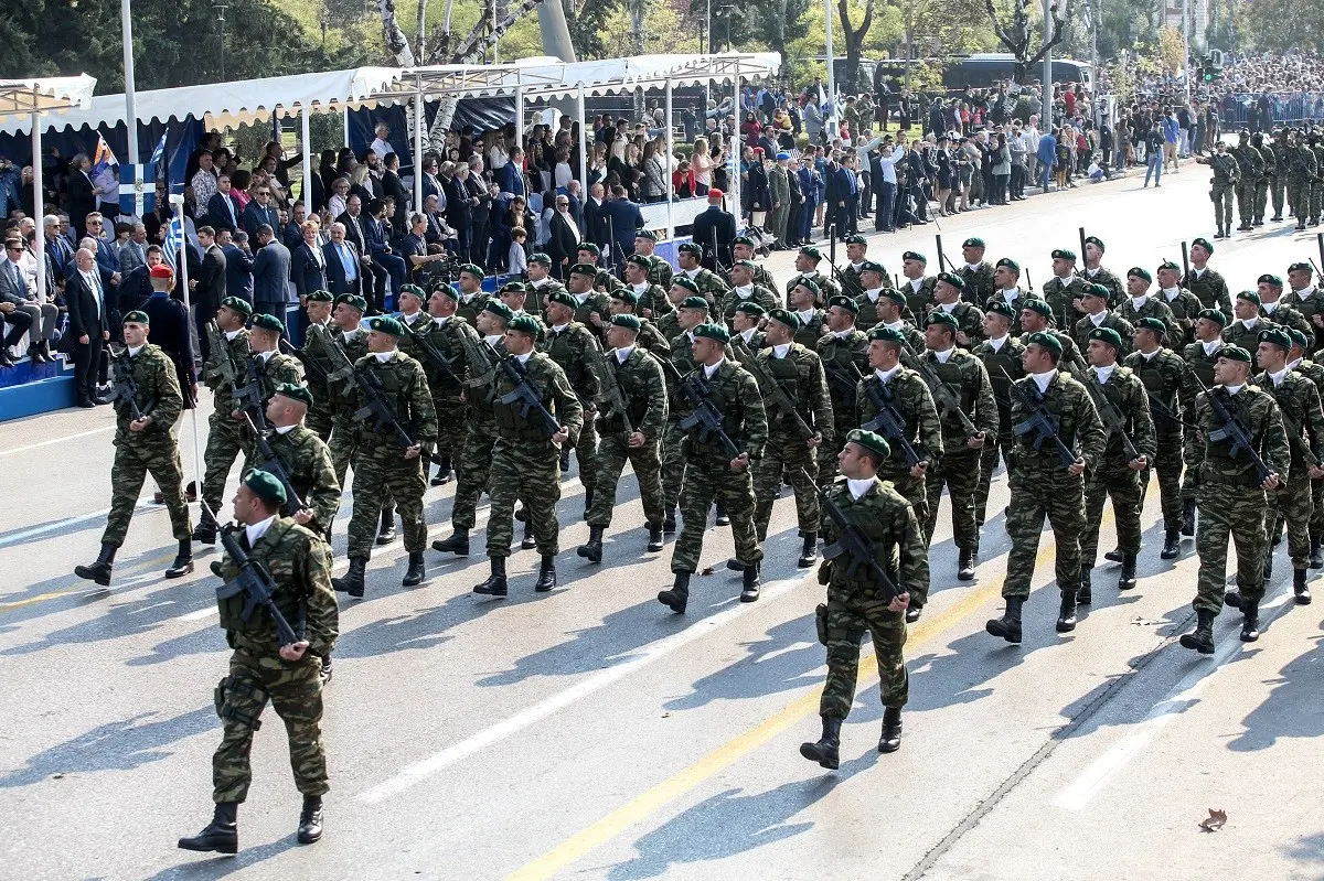 “Καμπανάκι” Παγώνη – Δεν πρέπει να γίνουν παρελάσεις και εκδηλώσεις τον Οκτώβριο