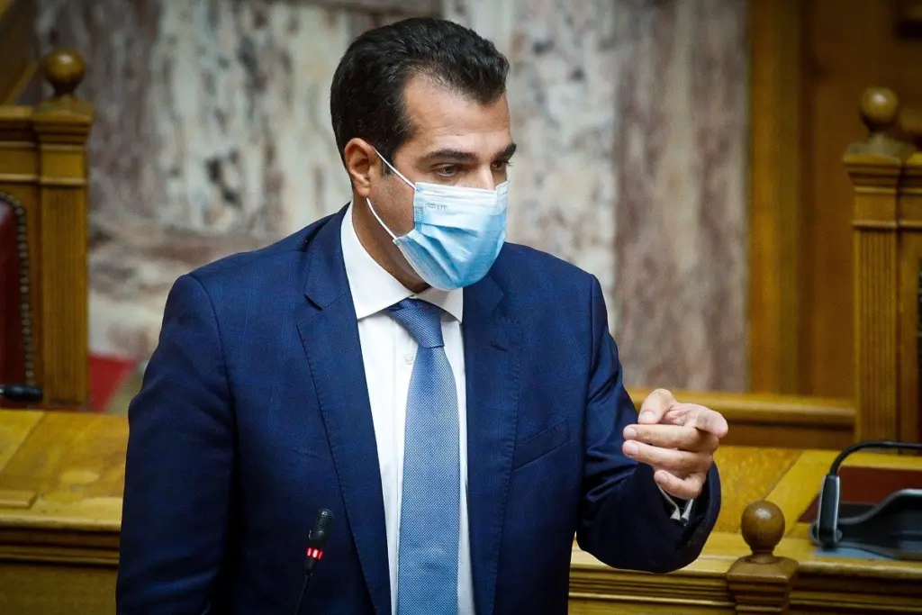Ο Πλεύρης αποκλείει οριζόντια lockdown αλλά αφήνει ανοιχτό το ενδεχόμενο για νέα μέτρα