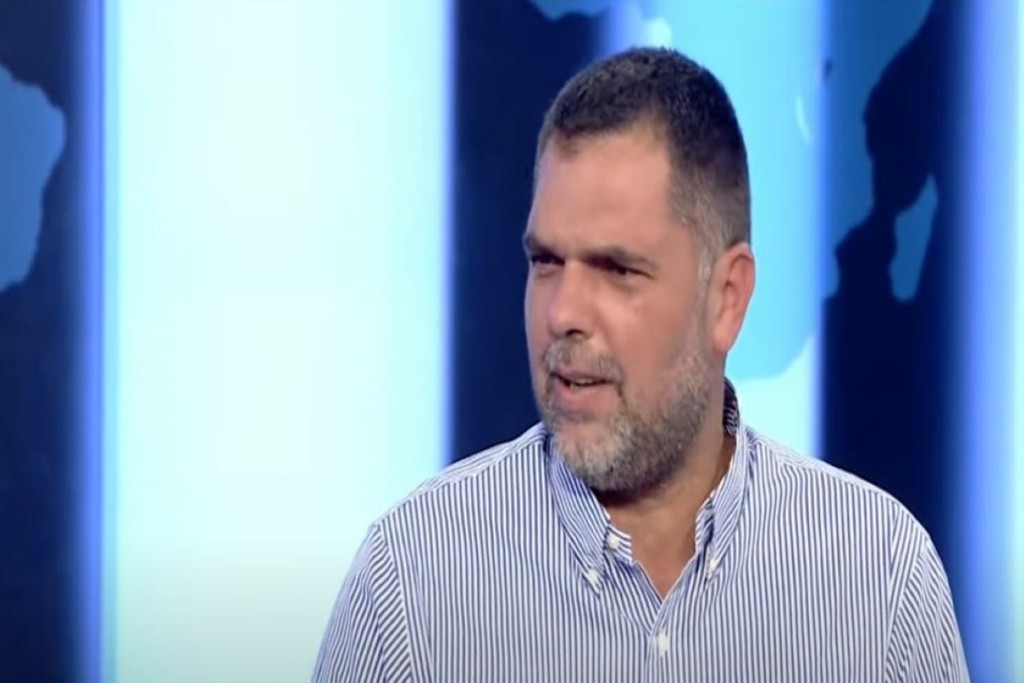 Η στιγμή που ο Νίκος Γκάλης “λύγισε” με την αποκάλυψη του Δημήτρη Παπανικολάου (vid)