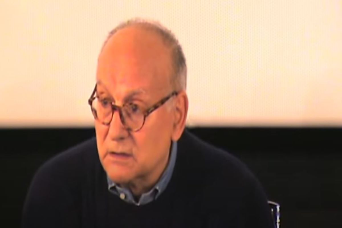 Πέθανε ο Ισπανός σκηνοθέτης Μάριο Κάμους