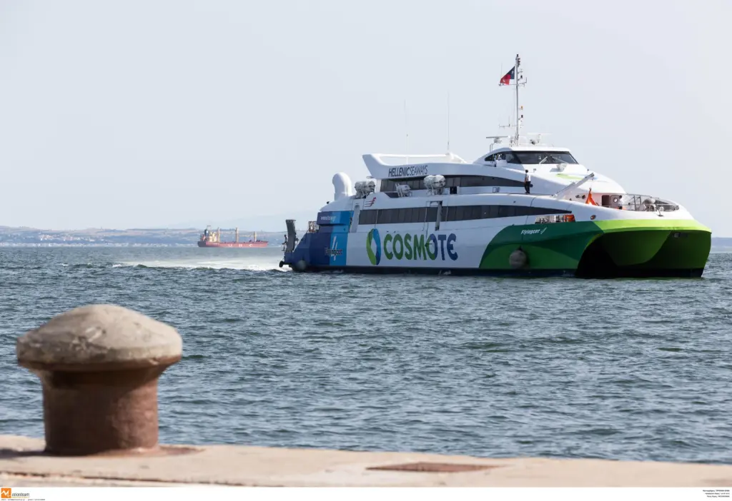Μηχανική βλάβη στο Flying Cat 5 – Ταλαιπωρία για τους επιβάτες
