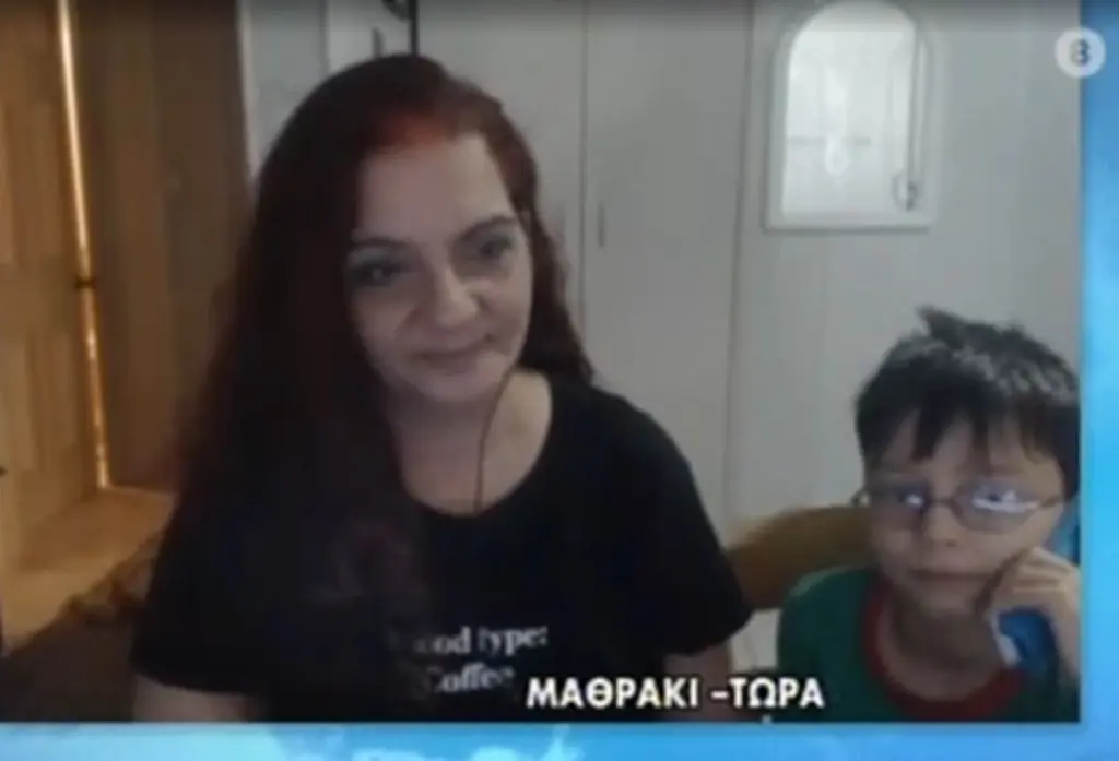 O μικρός Τάσος θα παρελάσει μόνος υψώνοντας τη σημαία 20 χρόνια μετά την τελευταία παρέλαση στο Μαθράκι (vid)