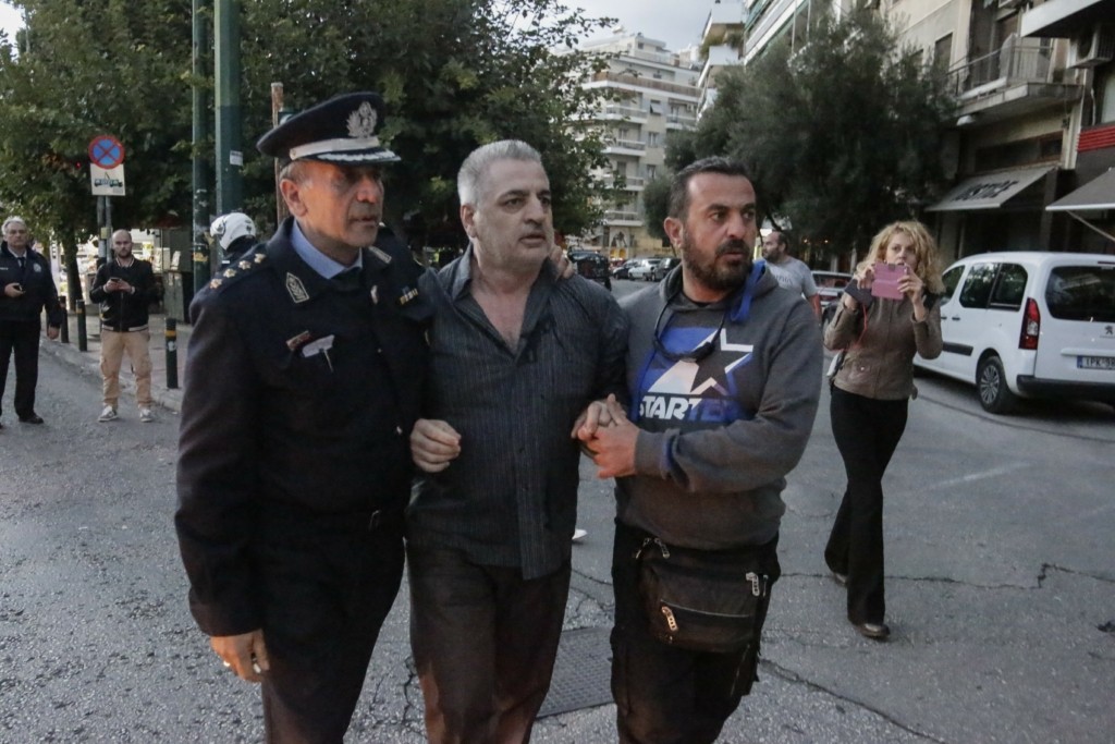 “Η Δώρα Ζέμπερη είχε δεχθεί απειλές” – Το σημείωμα που είχε αφήσει και οι υποψίες του πατέρα της (vid)