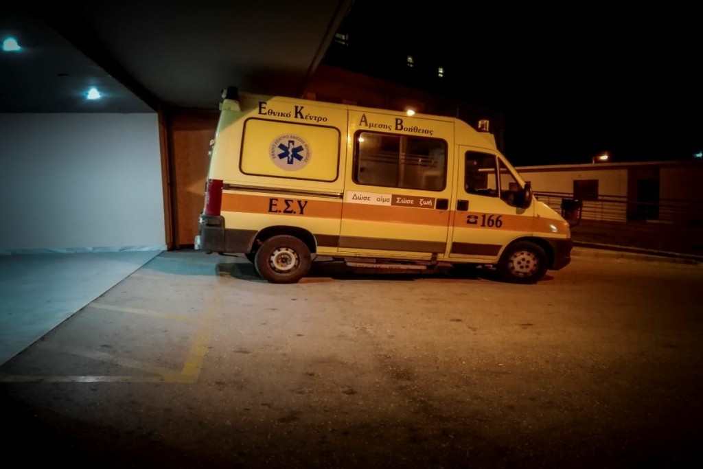 Άγρια συμπλοκή στην Κρήτη – Επιτέθηκαν σε κάτοικο χωριού με λοστούς και τηγάνια (vid)