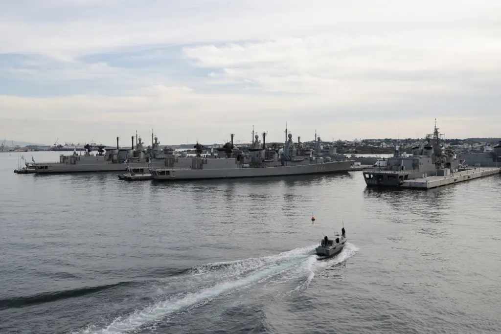 Οργή και απειλές της Τουρκίας κατά της Ελλάδας για τη συμφωνία με τη Γαλλία –  “Θα προστατεύσουμε τα δικαιώματά μας σε Αιγαίο και Μεσόγειο”