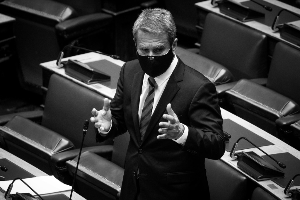 Ο Λοβέρδος “ρίχνει πόρτα” σε Σπίρτζη, Ραγκούση, Ξενογιαννακοπούλου και Κουρουμπλή