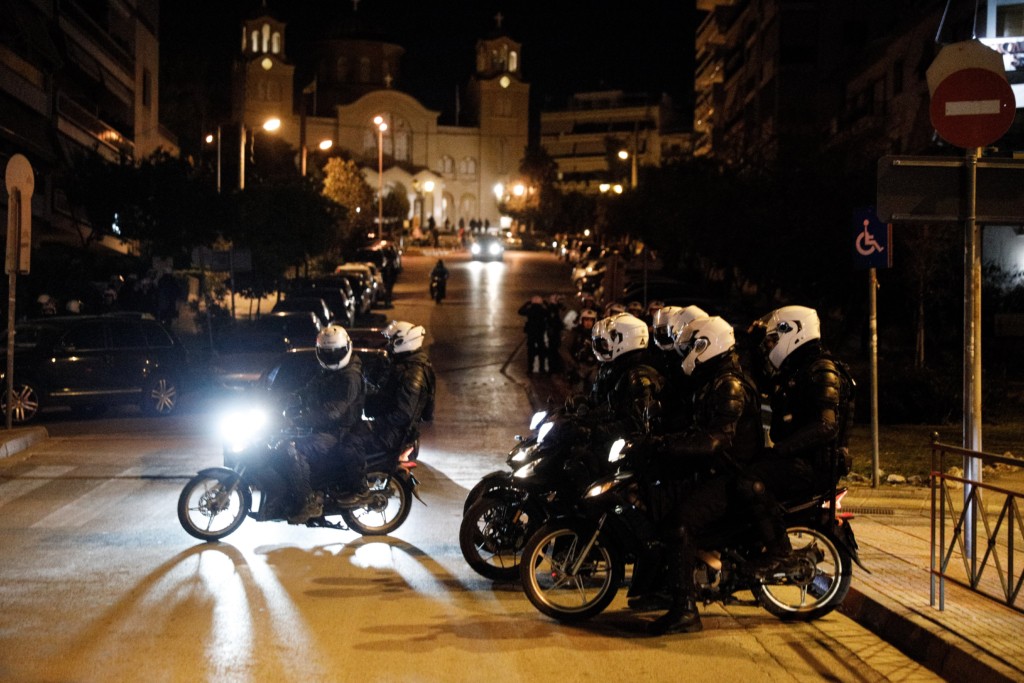 Αποφυλακίζεται ο “Ινδιάνος” που κατηγορούνταν για την απόπειρα ανθρωποκτονίας αστυνομικού στη Νέα Σμύρνη