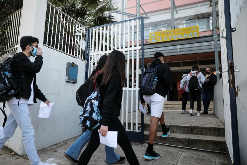 Μειώθηκαν τα κρούσματα σε παιδιά τον Σεπτέμβριο παρόλο το άνοιγμα των σχολείων