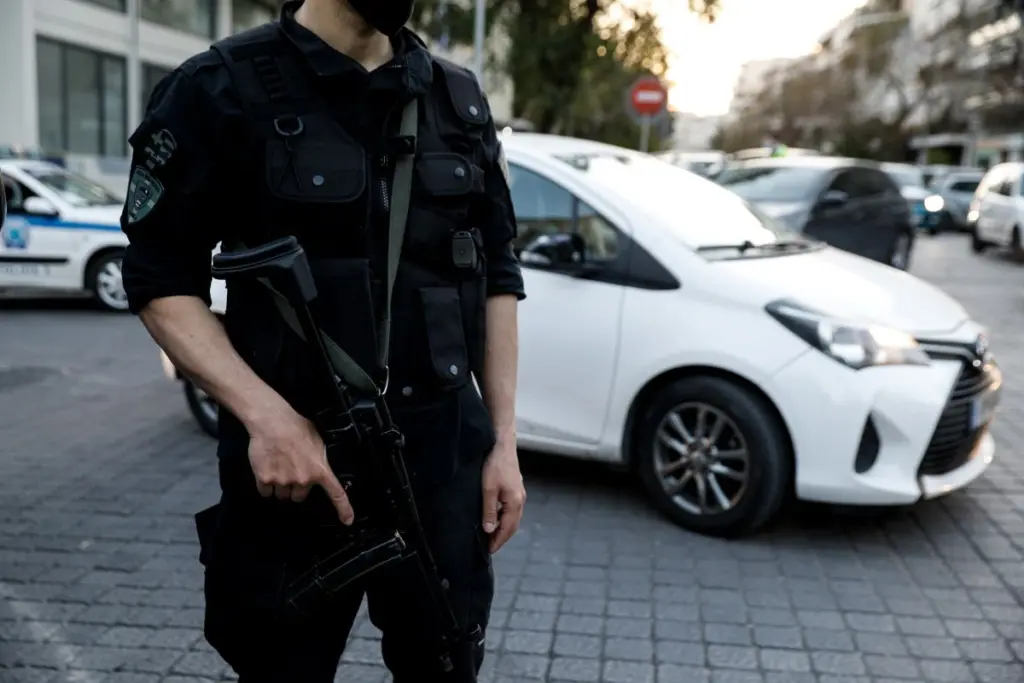 Θανάσιμος τραυματισμός 62χρονου στην Άρτα – Τον πυροβόλησε πρώην αστυνομικός
