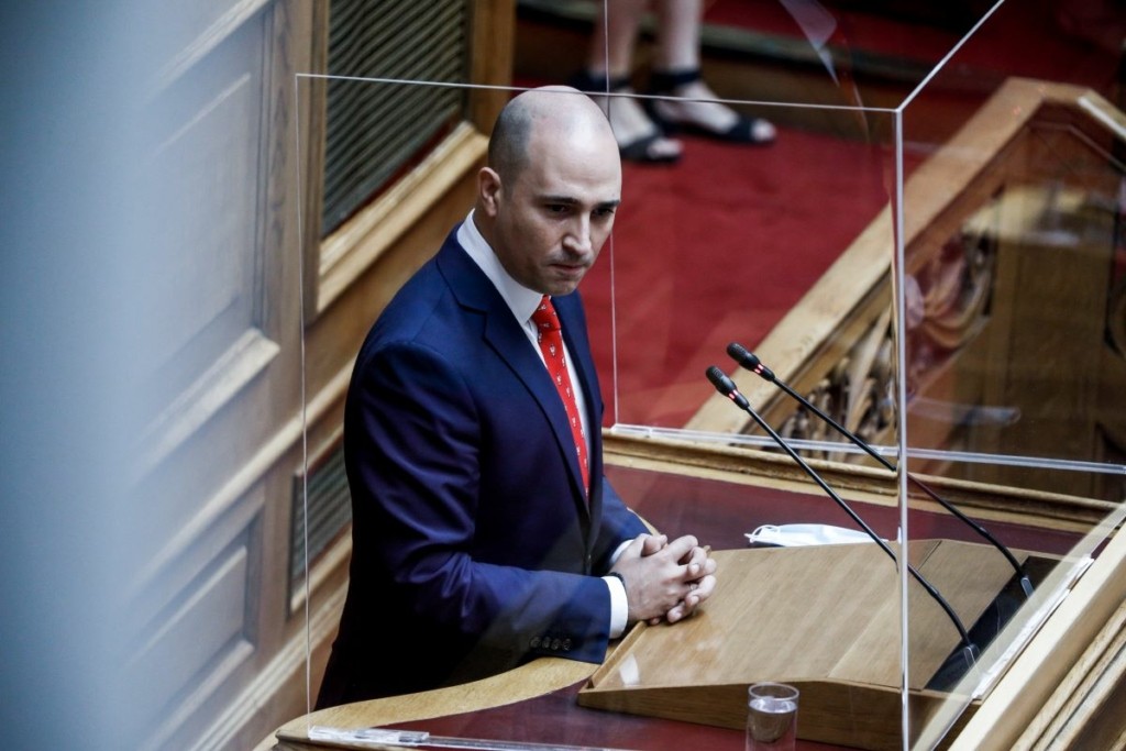 Διεγράφη ο Κωνσταντίνος Μπογδάνος από τη ΝΔ μετά το επεισόδιο με τον Παφίλη – Έξαλλος ο Δένδιας μαζί του
