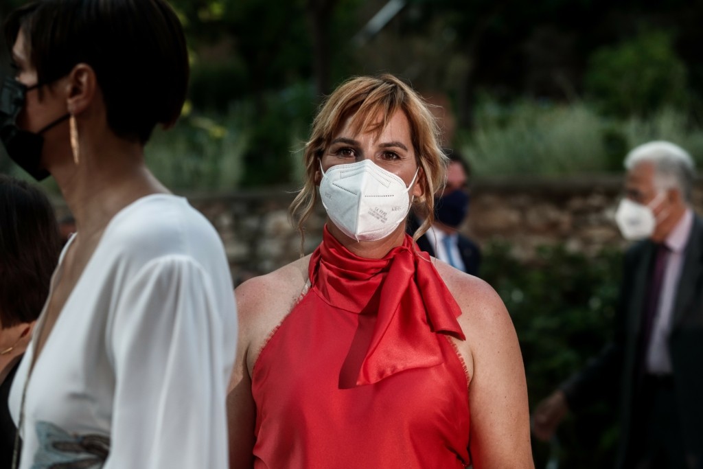 Η Σοφία Μπεκατώρου για τις δηλώσεις Πετρούνια – “Πιστεύω ότι ήταν κακώς κείμενο”