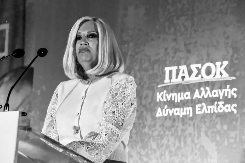 Η μεγάλη μάχη της Φώφης Γεννηματά με τον καρκίνο – Η “βαριά” κληρονομιά, οι θεραπείες και το μήνυμα δύναμης