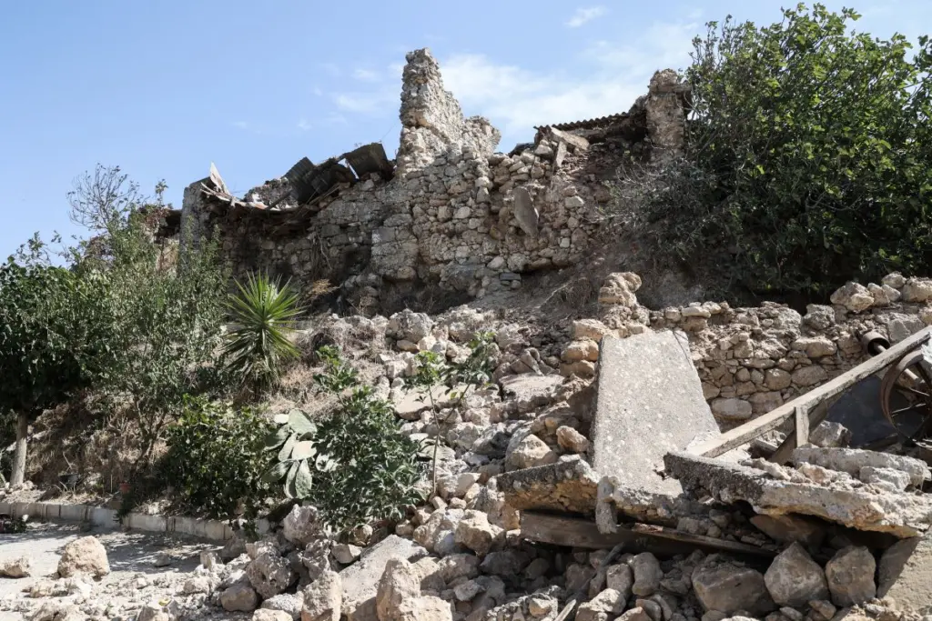 Βρέφος 10 ημερών μένει σε σκηνές στο Αρκαλοχώρι – Τι έδειξαν οι εξετάσεις του (pics)
