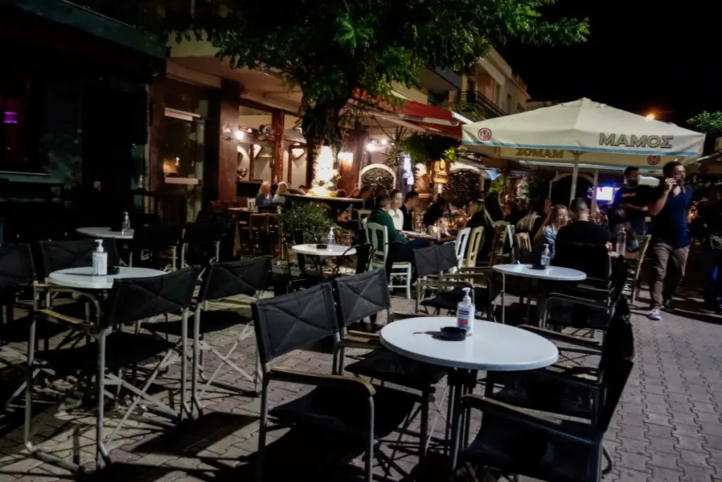 Ο χάρτης της διασποράς των κρουσμάτων – Πόσα καταγράφονται σε Αττική και Θεσσαλονίκη