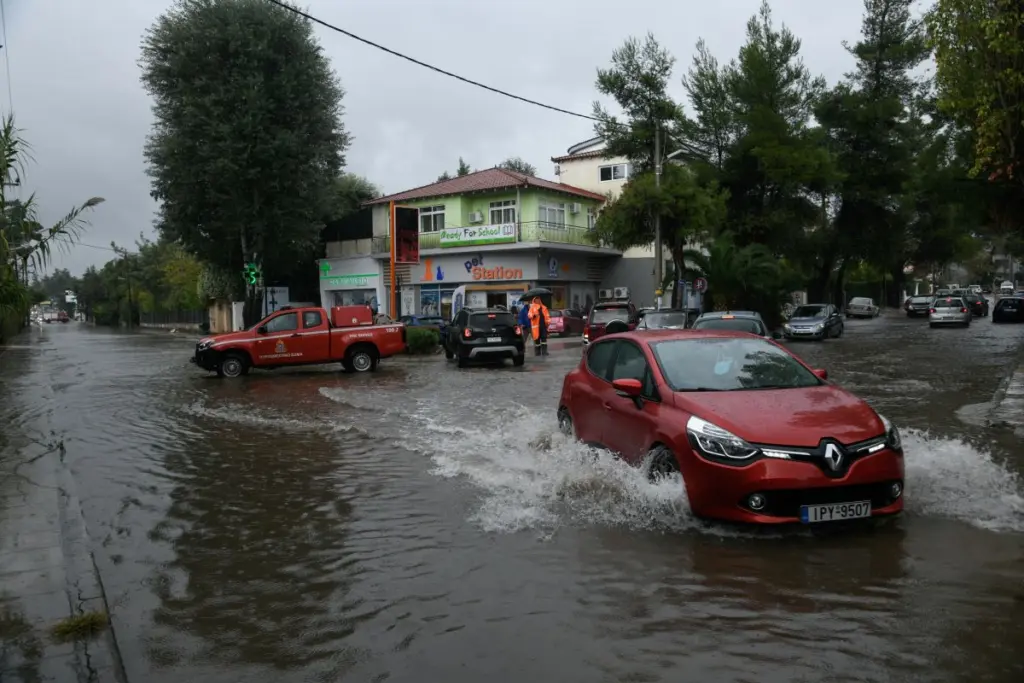 Σε 1.164 ανέρχονται οι κλήσεις που έχει δεχτεί η πυροσβεστική λόγω της κακοκαιρίας