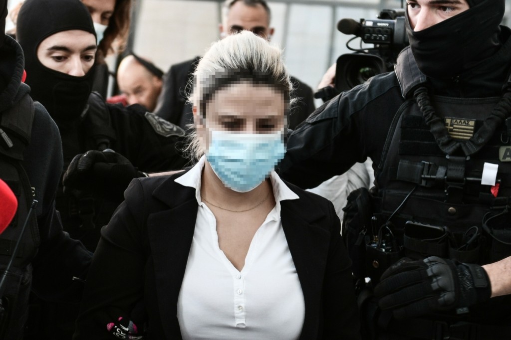 Συνεχίζεται η δίκη για την επίθεση με βιτριόλι στην Ιωάννα Παλιοσπύρου – Η Έφη περιμένει την απόφαση για την ποινή της