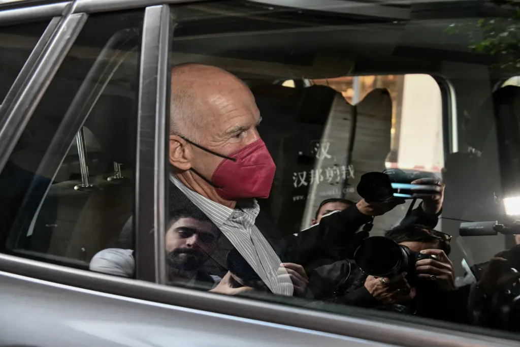 Συντετριμμένος ο Γιώργος Παπανδρέου από τον θάνατο της Φώφης Γεννηματά