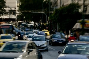 Κίνηση τώρα: Κομφούζιο στον Κηφισό – Καθυστερήσεις σε Κηφισίας, κέντρο Αθήνας, Αττική Οδό