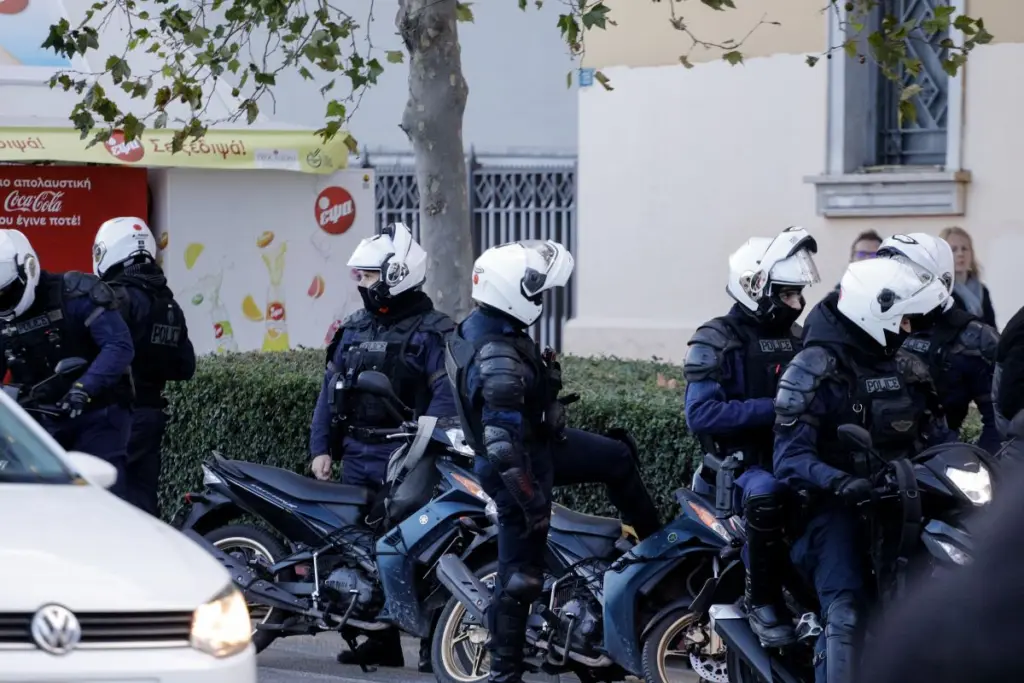 Πέραμα – Σε επιφυλακή η ΕΛΑΣ μετά τις απολογίες των αστυνομικών – Οι φόβοι για σοβαρά επεισόδια και οι εντολές