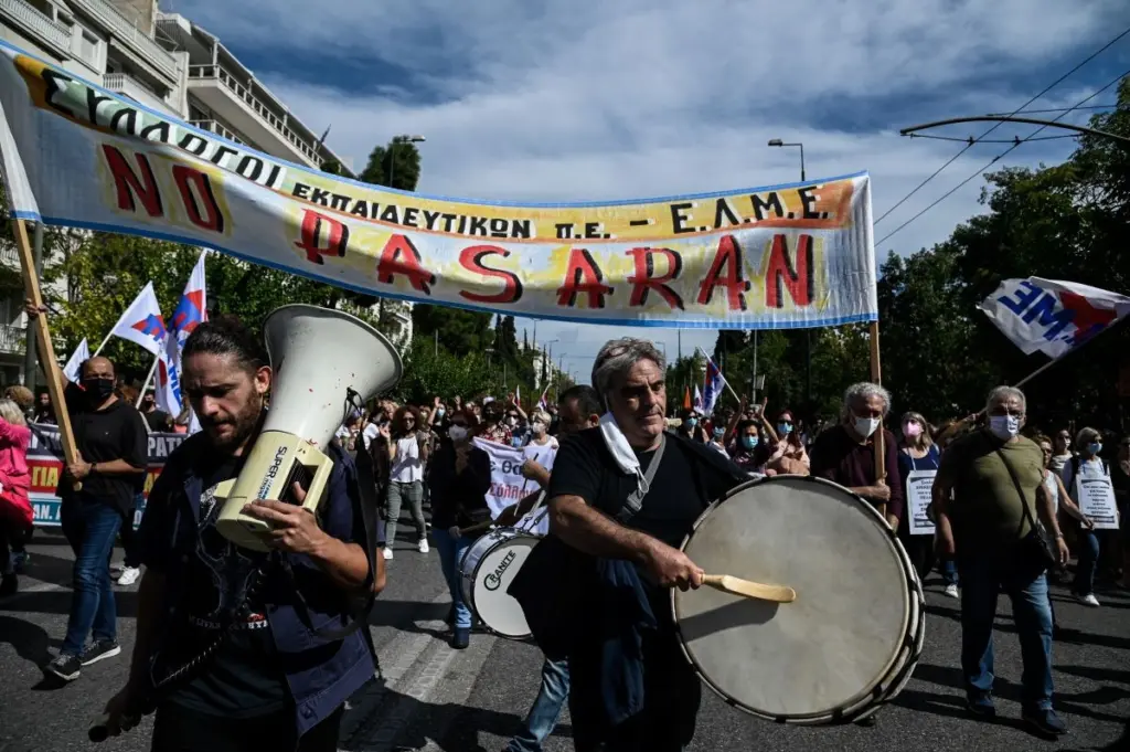 Το έγγραφο της ΔΟΕ για να “σαμποτάρει” την αξιολόγηση των εκπαιδευτικών