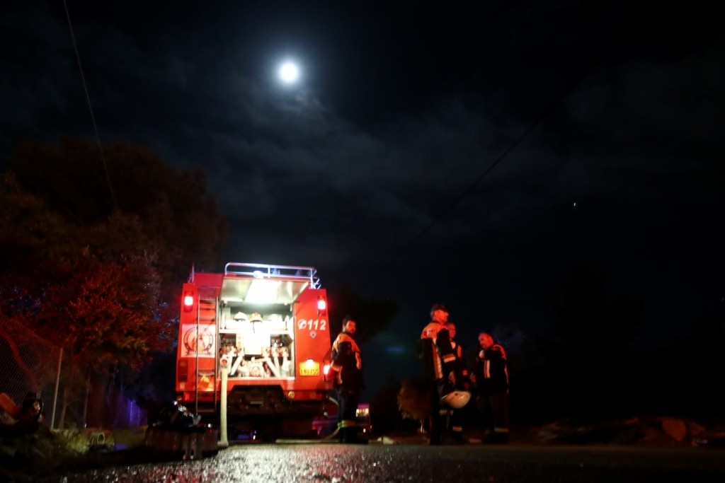 Έκρηξη σε παράνομο εργαστήριο ναρκωτικών στο Μαρκόπουλο