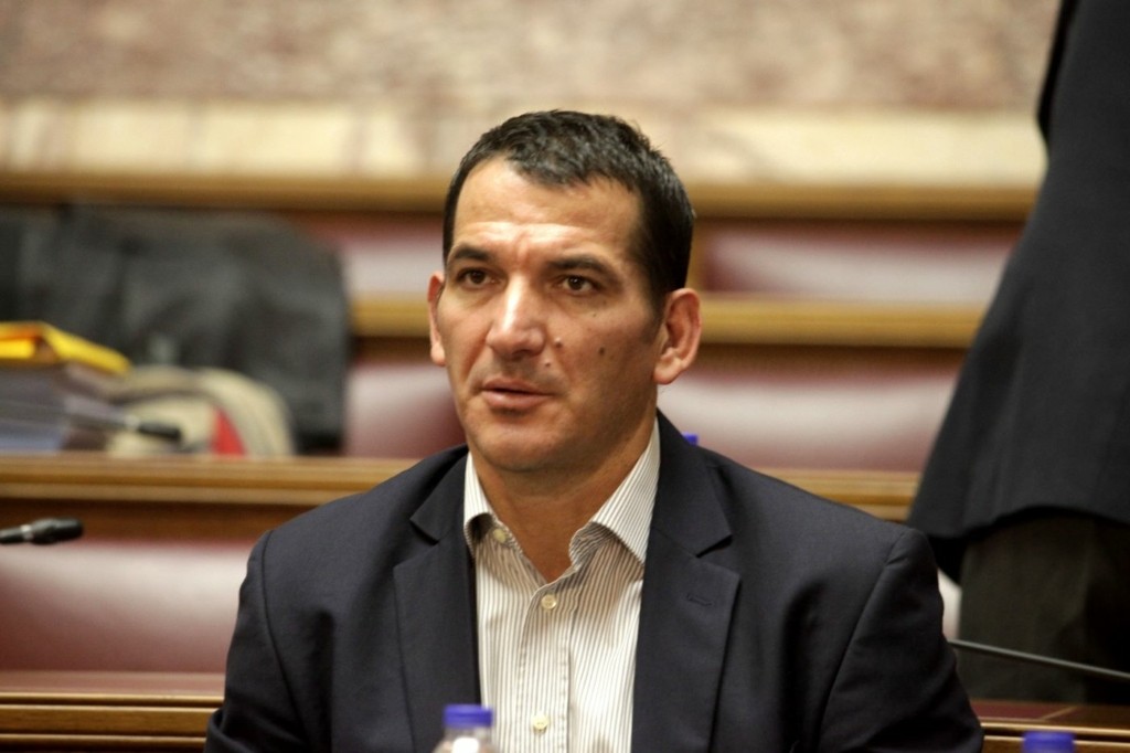 Πέθανε η μητέρα του Πύρρου Δήμα