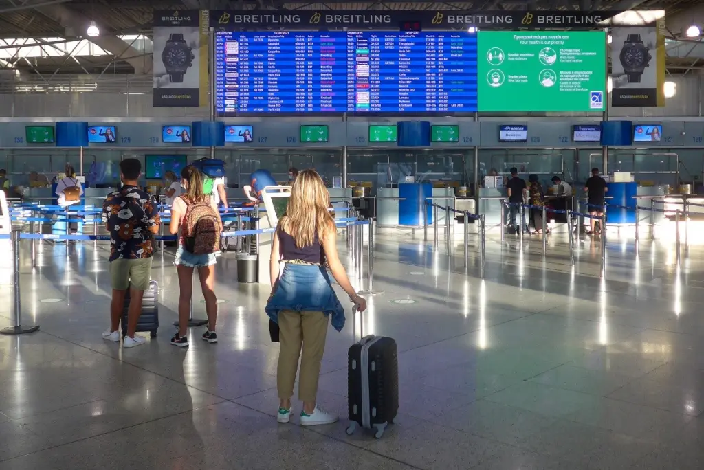 “Ύμνοι” FAZ για Ελλάδα – Πώς εντόπισε κρούσματα κορονοϊού χρησιμοποιώντας τεχνητή νοημοσύνη