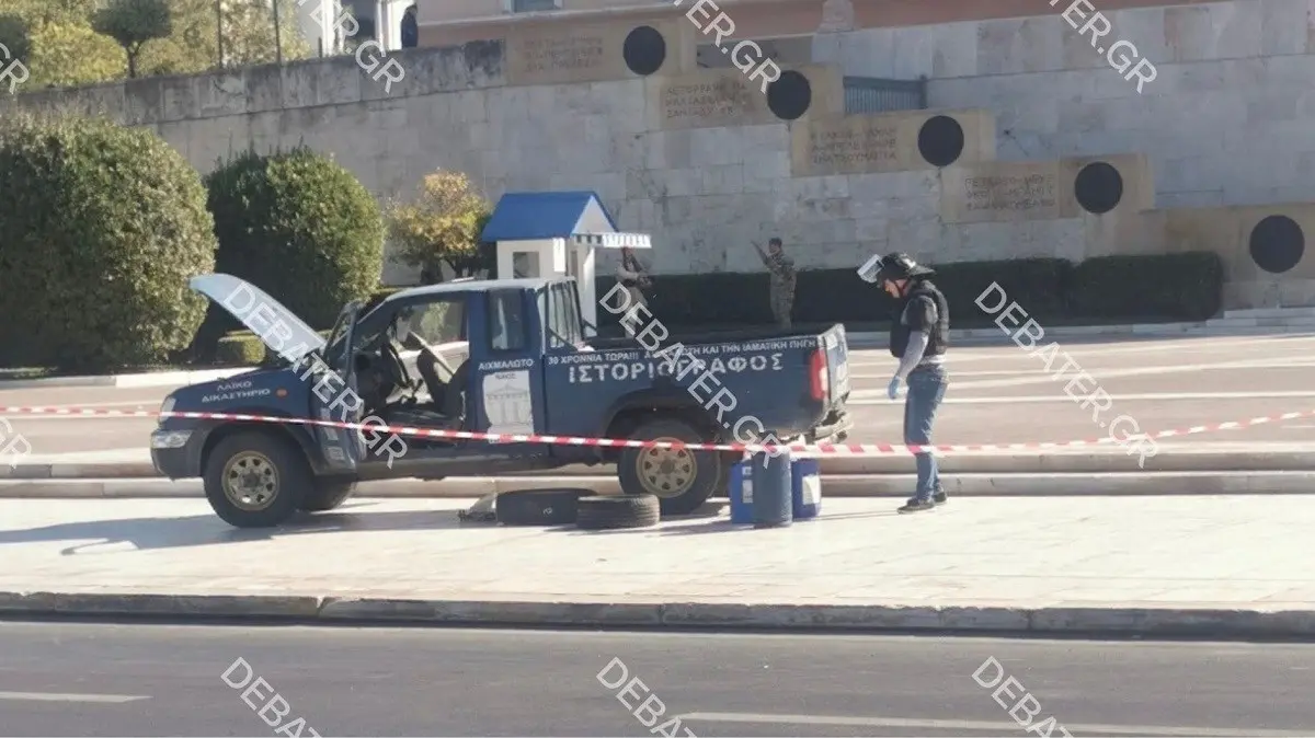 Το “μανιφέστο” του 58χρονου που “καβάλησε” το μνημείο του Αγνώστου Στρατιώτη – Οι ιαματικές πηγές και ο πλάτανος στον Άγιο Φλώρο