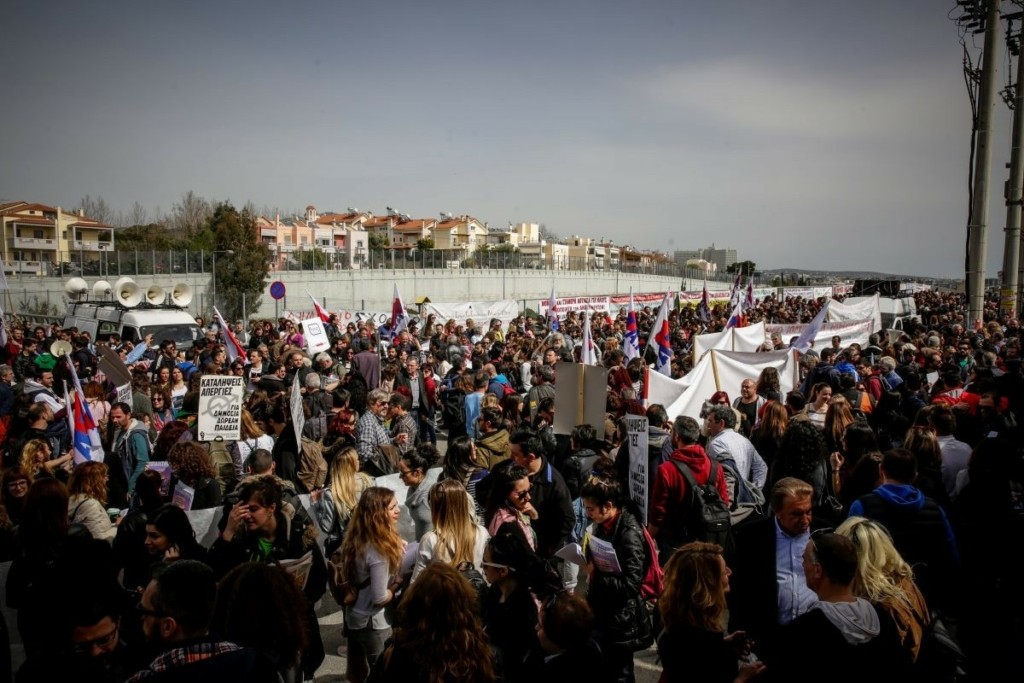 Απεργούν οι εκπαιδευτικοί τη Δευτέρα – Κορυφώνεται η “μετωπική” με την κυβέρνηση για την αξιολόγηση