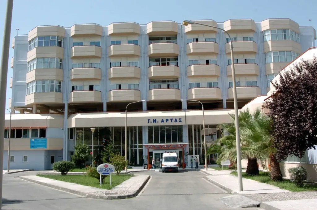 Γιατρός στην Άρτα προσπάθησε να αυτοκτονήσει μέσα στο ιατρείο του