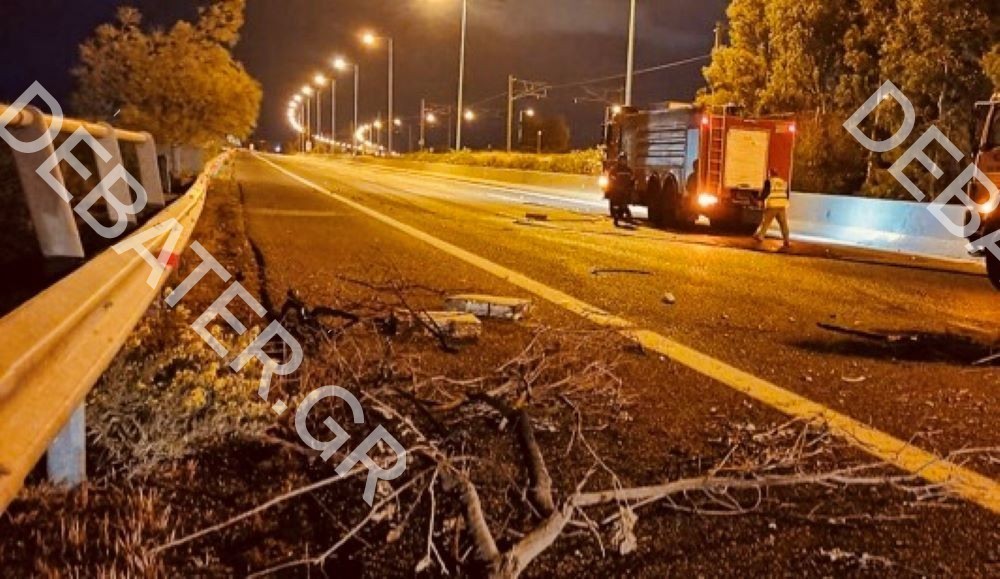 Ασπρόπυργος – Έκρυθμη η κατάσταση με Ρομά – Έκαψαν λάστιχα και πέταγαν πέτρες (pics&vid)