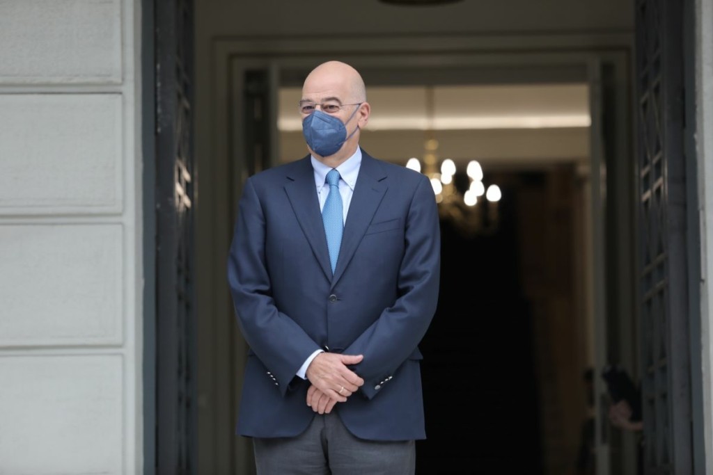 Υπογράφηκε η νέα ελληνοαμερικανική αμυντική συμφωνία – Οι δεσμεύσεις των ΗΠΑ προς την Ελλάδα