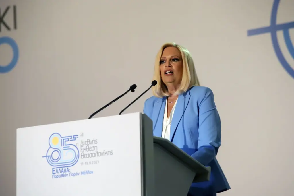 Οι ευχές του ΣΥΡΙΖΑ στη Φώφη Γεννηματά