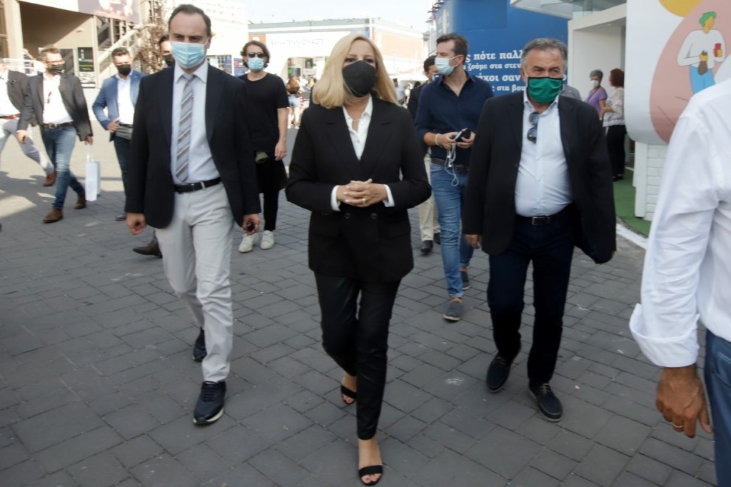 Ξεπέρασαν τις 20.000 οι υπογραφές στήριξης της Φώφης Γεννηματά!