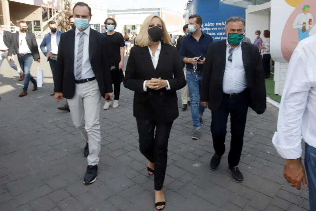 Ξεπέρασαν τις 20.000 οι υπογραφές στήριξης της Φώφης Γεννηματά!