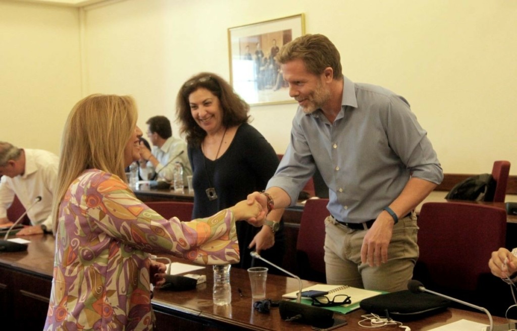 Συγκλονισμένος ο Γερουλάνος με την απώλεια της Φώφης Γεννηματά – Αναστέλλει την προεκλογική του εκστρατεία