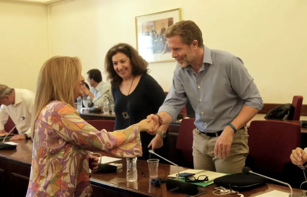Συγκλονισμένος ο Γερουλάνος με την απώλεια της Φώφης Γεννηματά – Αναστέλλει την προεκλογική του εκστρατεία