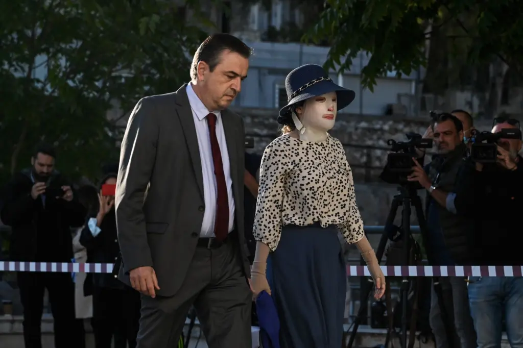 “Αν άνοιγε το στόμα της θα είχε πεθάνει” – Οι μαρτυρίες των ειδικών που αντίκρισαν την Ιωάννα Παλιοσπύρου (vid)