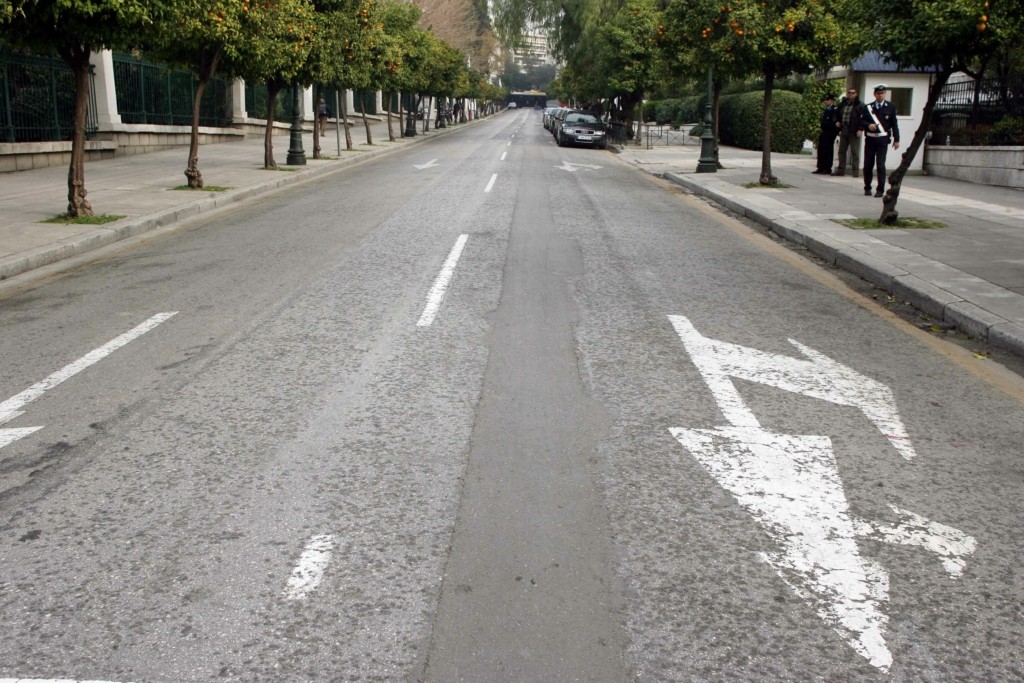 Ανοίγει ξανά η Ηρώδου Αττικού – Ο Μητσοτάκης αποκάλυψε πως φεύγουν οι κλούβες