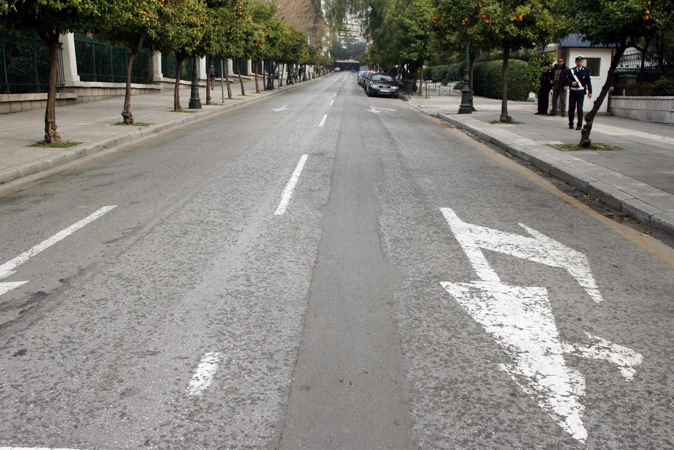 Ανοίγει ξανά η Ηρώδου Αττικού – Ο Μητσοτάκης αποκάλυψε πως φεύγουν οι κλούβες